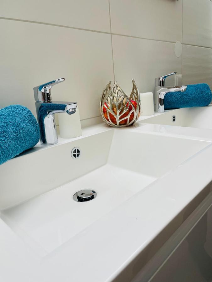 דירות ניוסטיפט אים סטובאיטל Haus Blickfang מראה חיצוני תמונה
