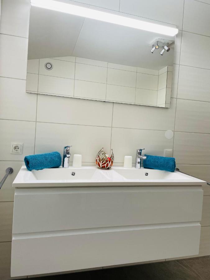 דירות ניוסטיפט אים סטובאיטל Haus Blickfang מראה חיצוני תמונה