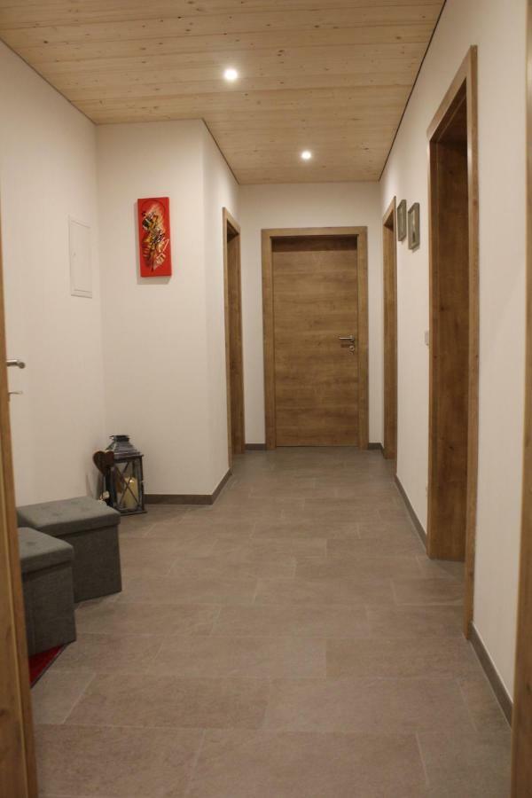 דירות ניוסטיפט אים סטובאיטל Haus Blickfang מראה חיצוני תמונה